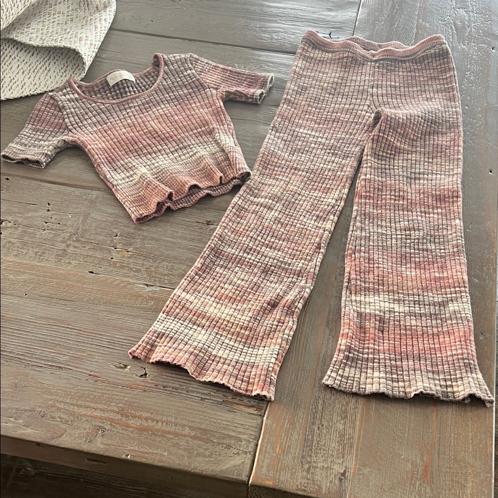 Rylee + Cru Kids Soft Ribbed Set in Muted Pink,Brown, and cream, size 6-7.